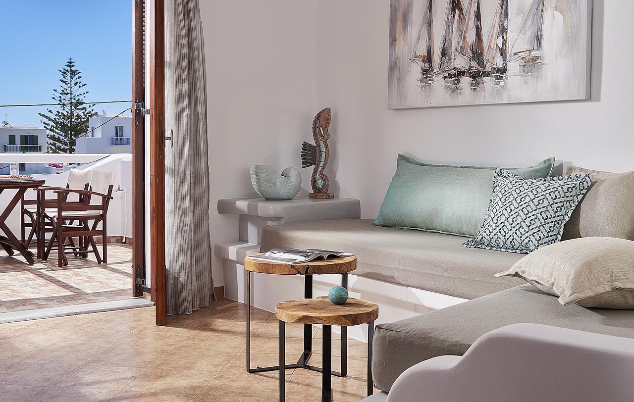 Mirabeli Apartments & Suites Полония Екстериор снимка