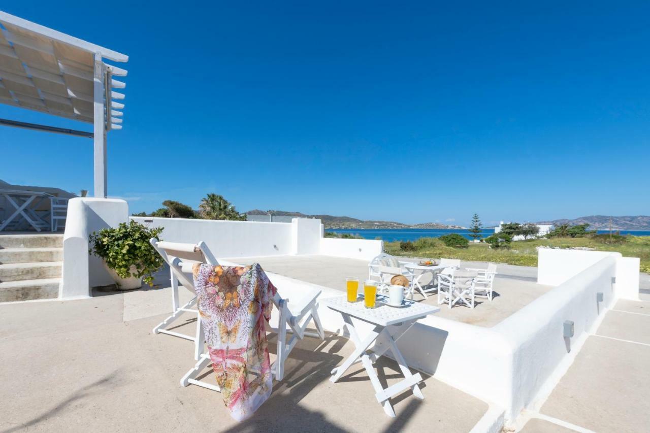 Mirabeli Apartments & Suites Полония Екстериор снимка