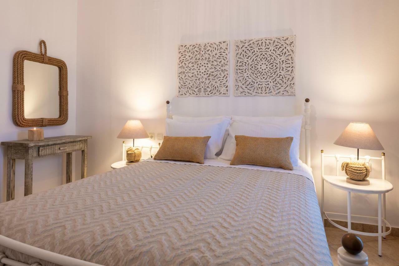 Mirabeli Apartments & Suites Полония Екстериор снимка